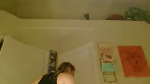 i am a naughty jedi knight online show from 04/04/26, 04:44