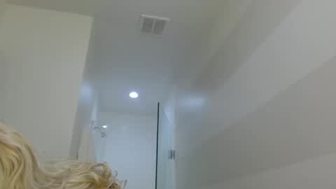 Snapshot of braindeadbetty chatting on 05/03/26, 06:30 i am a naughty jedi knight online show from 05/03/26, 06:30