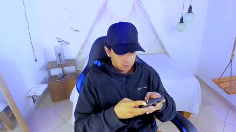 B R A N D online show from 12/01/25, 09:36