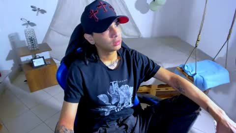 Snapshot of brand_hades chatting on 07/06/26, 03:03 B R A N D online show from 07/06/26, 03:03