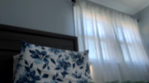 Snapshot of brandenluvslatinas chatting on 10/27/25, 01:15 Branden online show from 10/27/25, 01:15