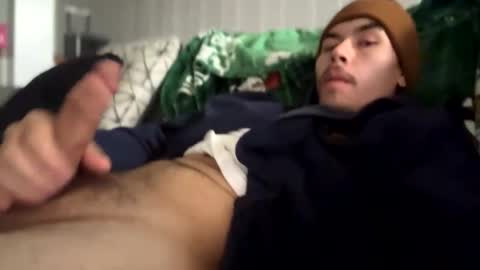 Snapshot of brandenluvslatinas chatting on 11/19/25, 03:01 Branden online show from 11/19/25, 03:01