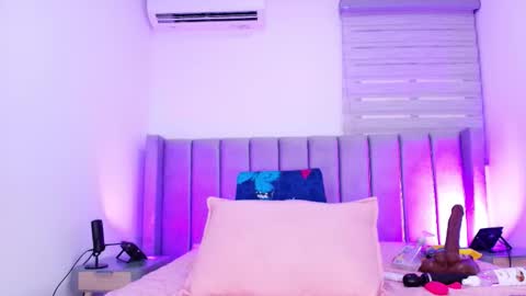 Brandhy online show from 12/17/25, 12:00