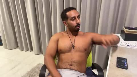 Daddy online show from 11/07/25, 01:33