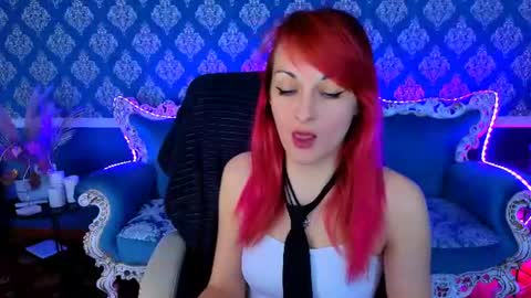 Snapshot of brandybloomm chatting on 06/15/26, 07:27 Brandybloomm online show from 06/15/26, 07:27