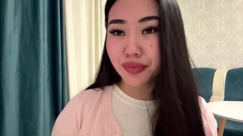 Snapshot of brandysveum chatting on 10/04/25, 03:10 Aypril   online show from 10/04/25, 03:10