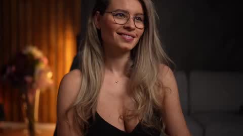 Alex online show from 03/04/25, 04:49