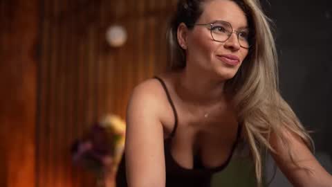 Alex online show from 03/12/25, 04:41