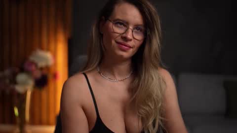 Alex online show from 11/02/25, 05:21