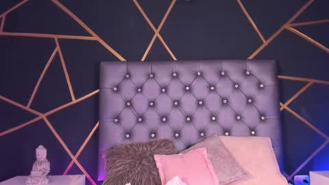   online show from 02/14/25, 04:37