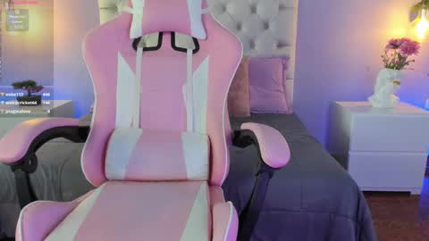   online show from 03/01/25, 12:45