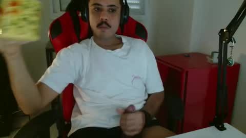 Snapshot of brasilianonca chatting on 03/30/26, 02:40 brasilianonca online show from 03/30/26, 02:40