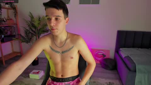 Johny Bravo online show from 01/30/25, 07:37