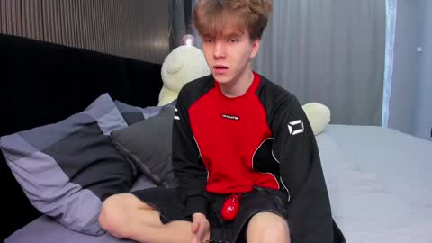 Snapshot of braxiboy chatting on 01/18/25, 11:21 Brax online show from 01/18/25, 11:21