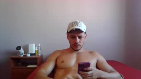 Snapshot of braziliangoodboy chatting on 02/21/26, 06:42 braziliangoodboy online show from 02/21/26, 06:42