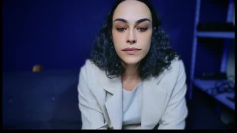 Thalia online show from 09/09/25, 09:14