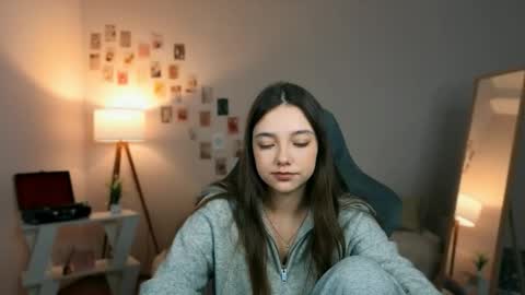 Rachel online show from 03/25/26, 08:15