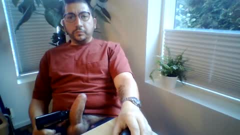 Snapshot of breakingbad84 chatting on 07/20/26, 04:27 breakingbad84 online show from 07/20/26, 04:27