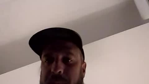 bredboxent online show from 04/18/26, 10:19