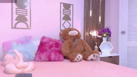 Bree  online show from 03/19/26, 11:58