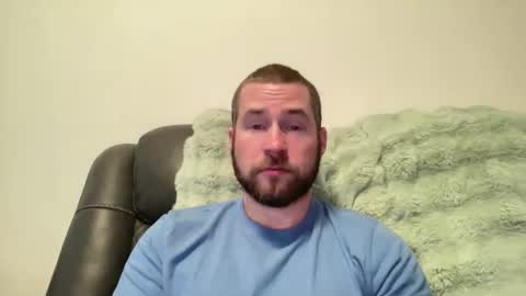 Snapshot of breezydoesit95 chatting on 01/13/26, 04:56 breezydoesit95 online show from 01/13/26, 04:56