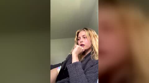 Breezyxlove online show from 04/17/26, 06:22