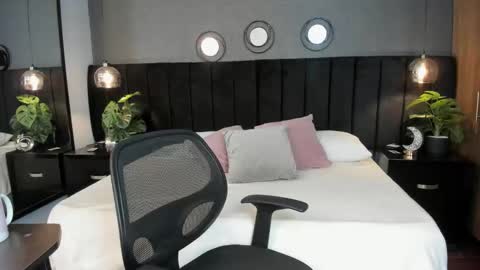   online show from 02/10/26, 03:21