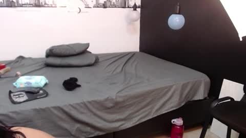 Brenda  online show from 02/09/25, 04:50