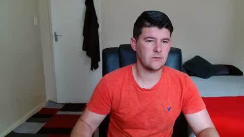 ask me lol online show from 11/11/25, 06:35