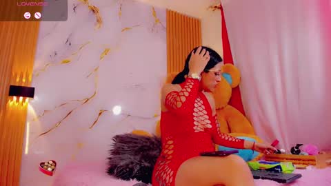 brendasquirtx online show from 02/25/25, 07:14