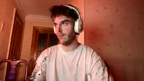 Snapshot of brendon000hardt chatting on 03/20/26, 03:50 brendon000hardt online show from 03/20/26, 03:50