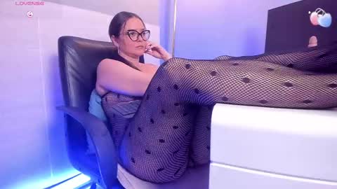      online show from 02/20/25, 06:13