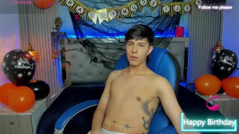 Esteban online show from 10/31/25, 04:02