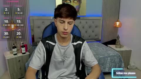 Esteban online show from 11/30/25, 02:48