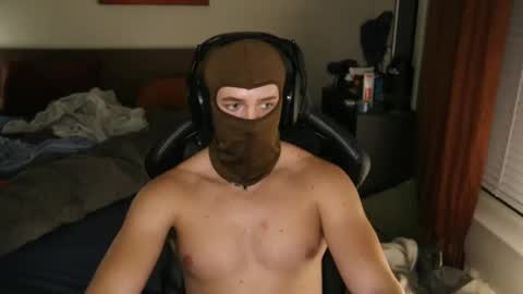 Snapshot of brentonverde chatting on 11/14/25, 10:40 brentonverde online show from 11/14/25, 10:40