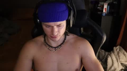 brentonverde online show from 12/18/25, 11:00