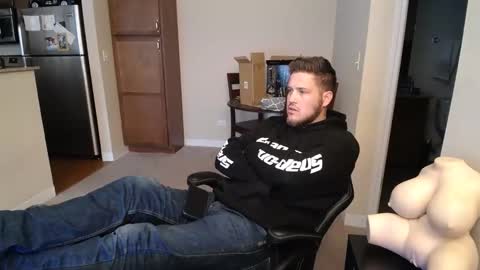 Snapshot of brettbwc89 chatting on 01/11/25, 06:01 brettbwc89 online show from 01/11/25, 06:01