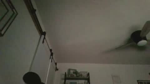 hey online show from 11/30/25, 04:55