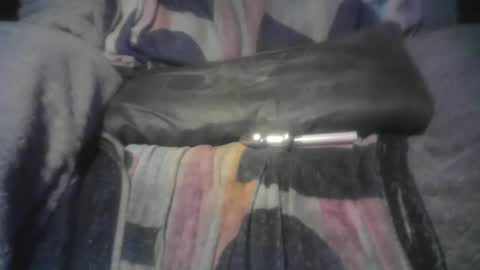 raining down on me online show from 02/16/26, 08:43