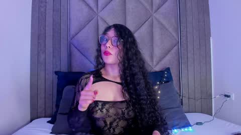 B R I A  online show from 02/04/25, 09:49