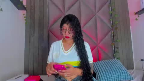 Snapshot of briaconner_ chatting on 06/24/26, 02:54 B R I A online show from 06/24/26, 02:54