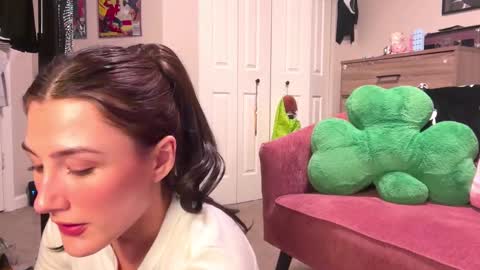 Brianna3 online show from 03/10/25, 12:51