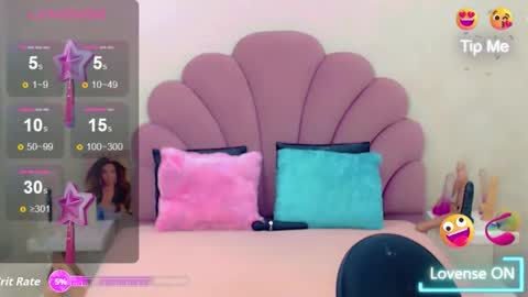 BRIANA online show from 09/17/25, 09:22