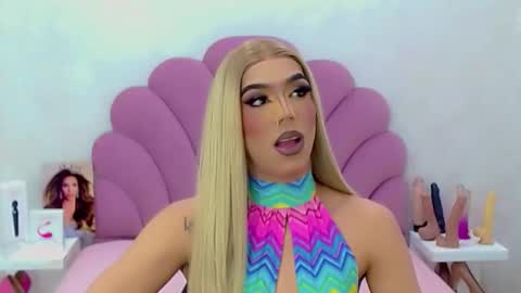 BRIANA online show from 02/15/26, 05:04