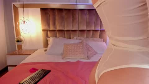  Briana  online show from 02/28/26, 08:43