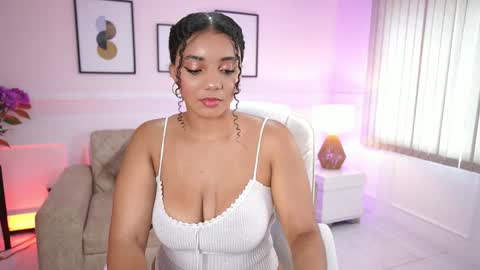 Snapshot of brianalane chatting on 04/27/26, 07:01 Briana Lane online show from 04/27/26, 07:01