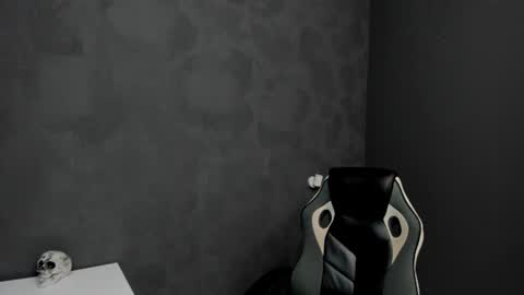 Brian online show from 02/07/25, 01:11