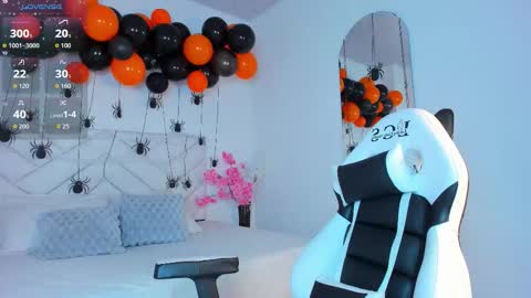   online show from 10/24/25, 11:06