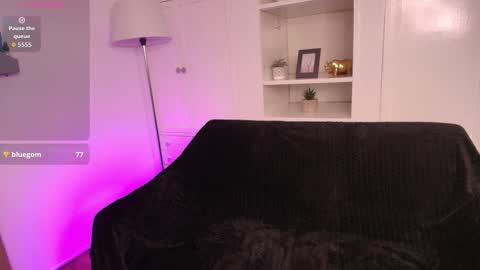 brianna_styles online show from 11/01/25, 01:46