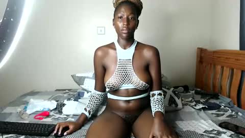 brianna online show from 03/10/25, 07:53